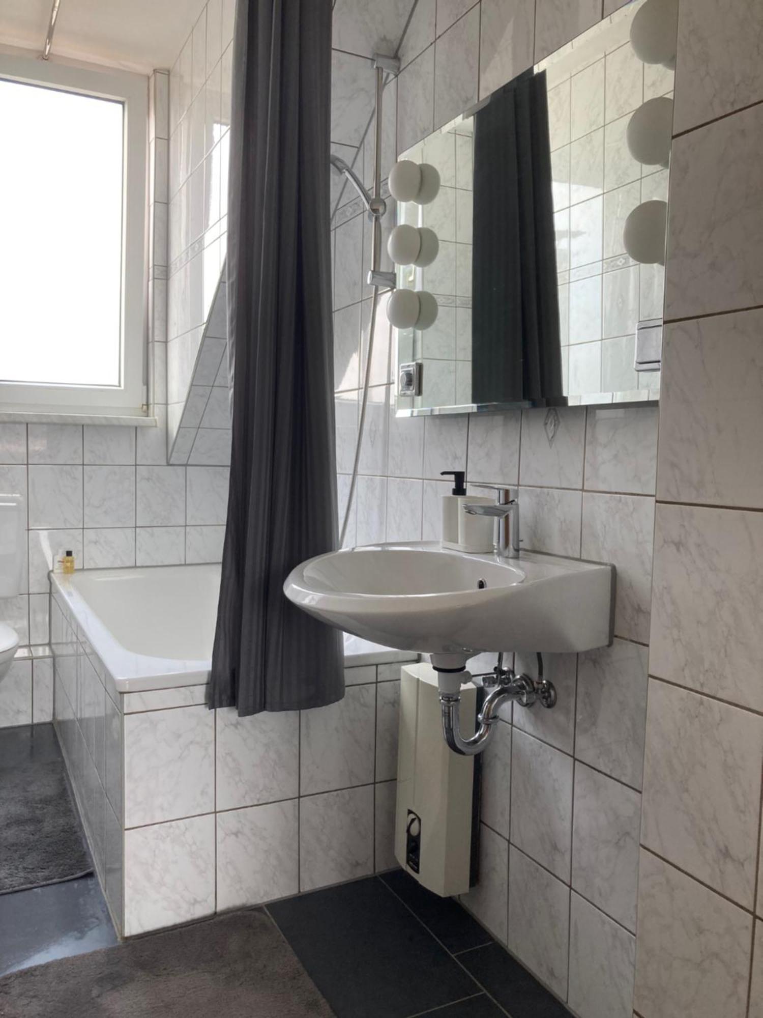 Betongold Appartement Duisburg Buitenkant foto